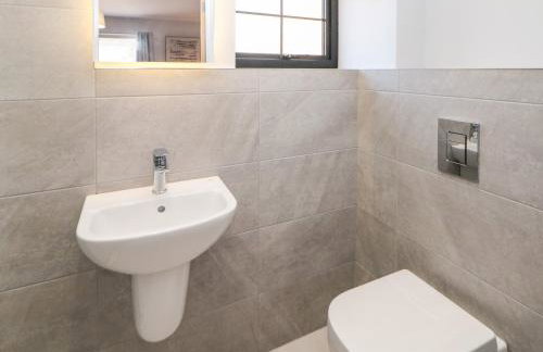 Langley Barn - Photo 24