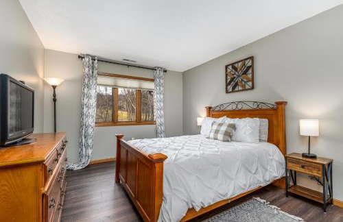 Cozy at Creekwood Getaway - Foto 23