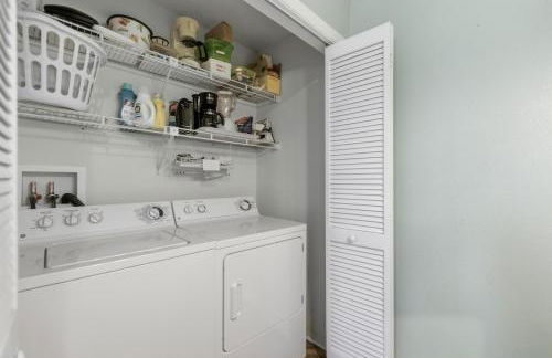 Lovely 2BR Near Lake Sumter and Brownwood With Golfcart - Foto 2