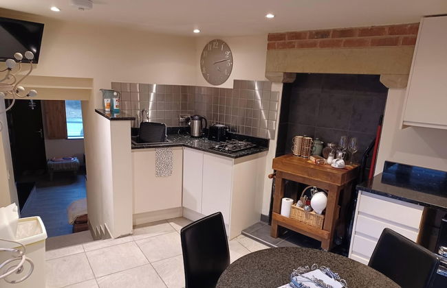 Cozy Cottage Close to Haworth Sleeps 2 With Garden - Foto 8