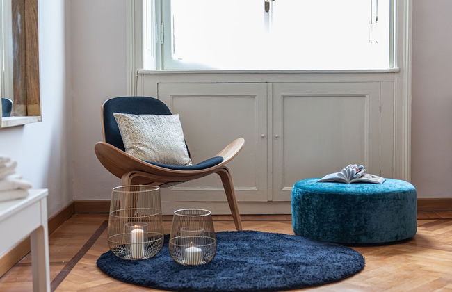 JOIVY Sophisticated Flat W/ Desk - Foto 36