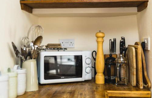 Plas Newydd with Swimming Pool, Fire Pit, and Log Fires - Photo 32