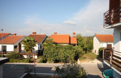 Apartments with parking space Dajla, Novigrad - 6935 - Photo 18