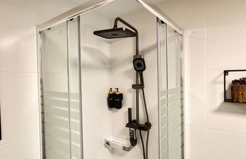 Exclusive Lerma - Smart TV de 75", Netflix y Parking Gratis - Photo 19