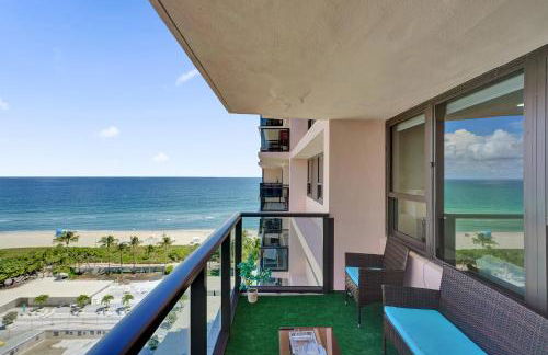 Oceanfront Escape with Resort Amenities Gym Pools and Sauna 1408 - Foto 13