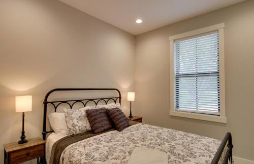 Pet Friendly Lakefront Home Dock, Kayaks and More! - Foto 23