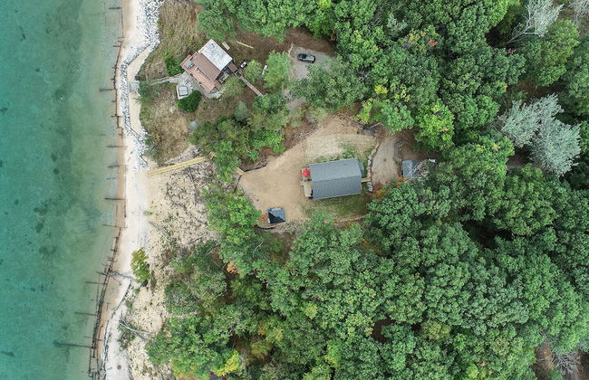 Overlooking Shoreline 2BDR Chalet 18396 - Foto 21