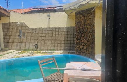 Quartos e suítes casa próximo as praias - Foto 1