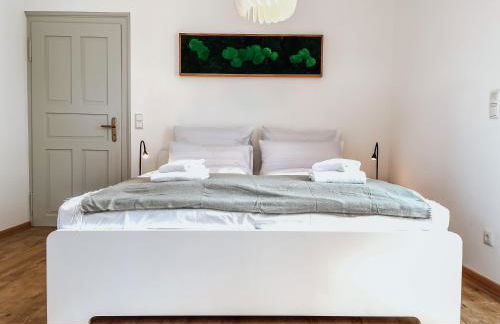 SCHEE Apartments - stilvolle & zentrale Wohnungen mit Privatparkplatz - Foto 7