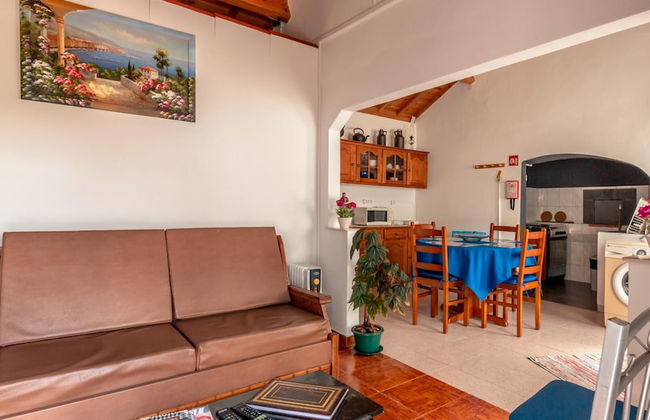 Casa do Tio Jos in Doze Ribeiras - Photo 12