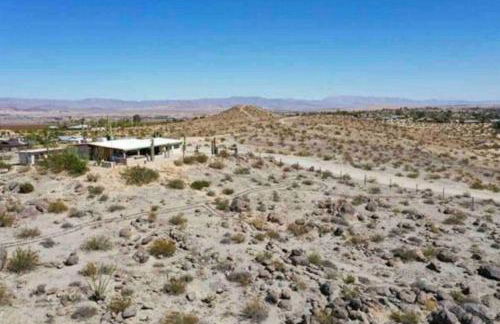 JT Park Villa 360 Views and Starlink on 10 acres - Foto 27