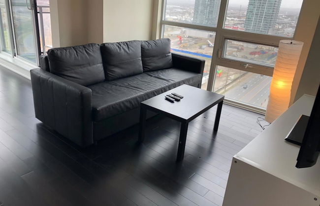 Deluxe Corner Suite - By Elite Suites - Photo 17