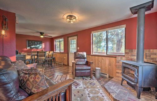 Secluded Mtn Escape! Cabin 6 Mi to Mueller Park - Foto 6