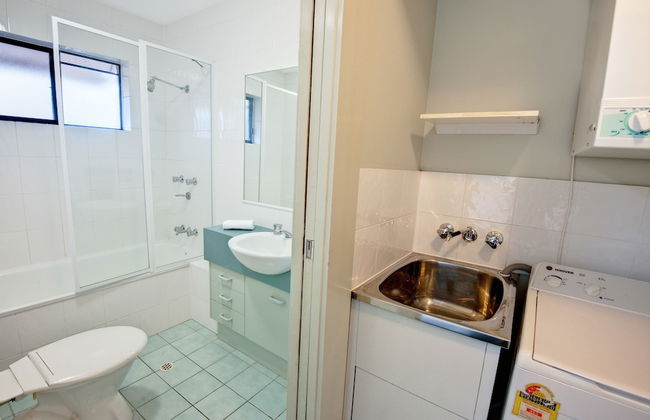 Spring Hill Gardens Apartments - Photo 19