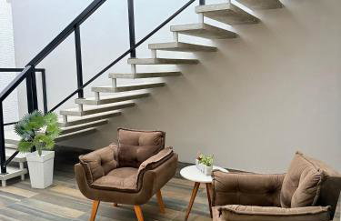 Loft de Luxo no Braga: Perfeito para Casais - Ar, Wi-Fi e Estilo - Foto 76