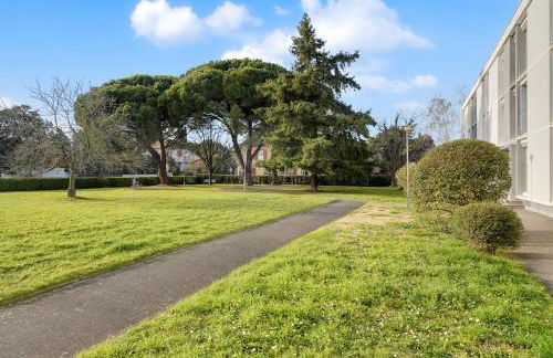 Studio BoHÈME, Parking, proche Aéroport, MEETT & Airbus - Foto 18