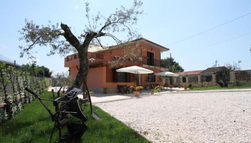 Azienda Agrituristica La Tenuta del Falco - Foto 3