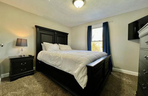 7086 Tylersville Beautiful 4 BDR Home - Near I-75 - Foto 21