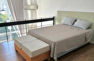 Saint Sebastian Flat 307 - Com Hidro! até 3 pessoas, Duplex, no centro - Foto 9