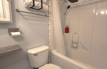 4-bedroom Burlington with AC & Wifi - Foto 39