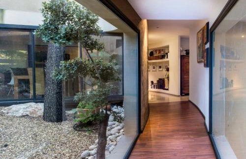 Japanese-Inspired Villa Facing Pic Saint-Loup - Foto 7