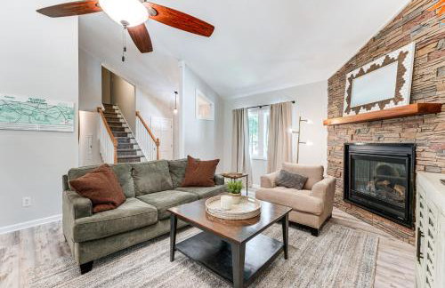 about 1 Mi to Dtwn Alpharetta Home with Screened Porch! - Foto 5