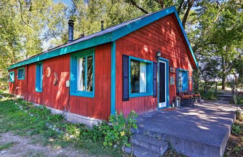 Quiet Durango Farmhouse with Beautiful Yard and Gazebo - Foto 20