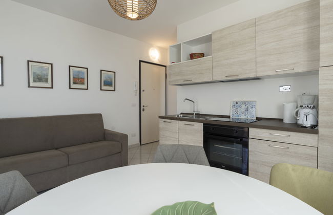 1 bedroom Apartment in San Bartolomeo al Mare with terrace - Photo 8