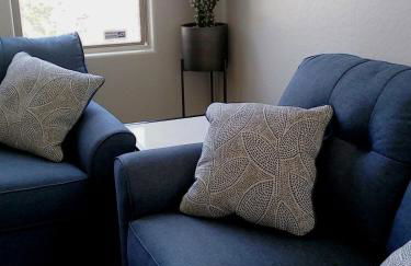 VILLA Verde Surprise Stadium - Resort Living - Photo 3