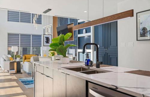 Luxurious 5 BD 5 BA Home|Rooftop + Hot tub + Grill - Foto 19