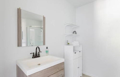 Beautiful spacious guest home - Foto 11