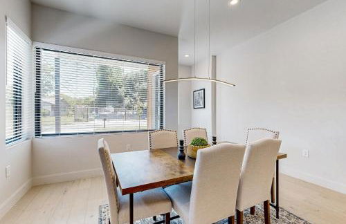 The Isabelle's - Units A & B - Foto 30