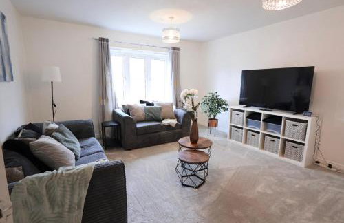 Stylish 2-Bed flat near IKEA & J9 M6 Free Parking - Foto 5