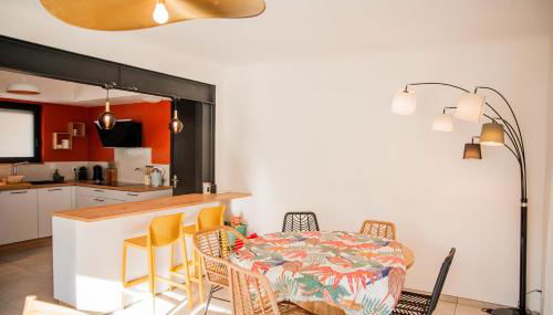 Maison Nomade piscine privée, parking et clim - Foto 2, Garden view