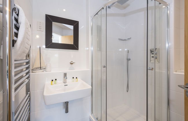 The Beach House & Porth Sands Apartments - Foto 61