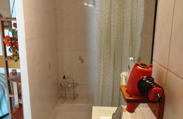 studio ensoleillé avec jardin pour 2 à Monêtier - Photo 16