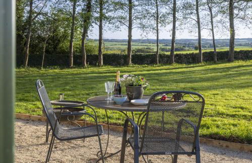 The Cotswold Nest - Photo 16