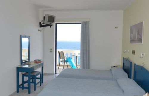 Ostria Seaside Studios and Apartments - Photo 2