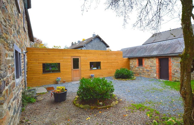 Rustic Farmhouse With Pool - Photo 41