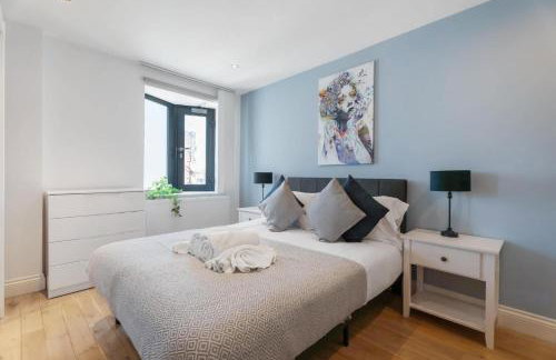 Modern 2 Bedroom 2 Bathroom Apartment With Balcony Near Shoreditch Sleeps 6 - Foto 4