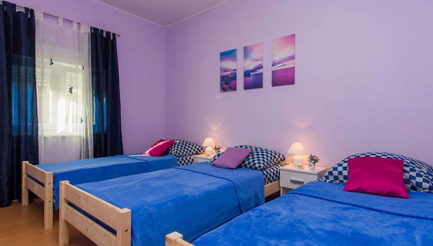 Spacious Kastela Apartment With Balcony and Mountain Views Near the Sea - Foto 4, Habitación