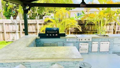 Heated Pool Tropical House with Summer Kitchen 3BR- Oasis in Miami! - Foto 4, Garden