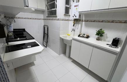 Copacabana Apartment 1 min from Beach - WiFi and AC - Foto 22