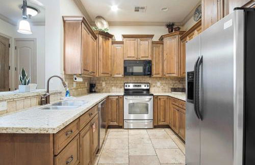 Sierra Sky - Patio with fireplace - Foto 26