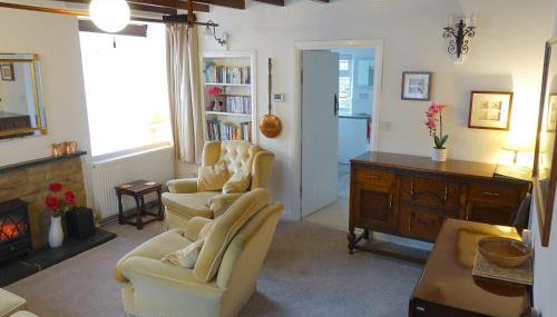 Glen Cottage - Photo 2