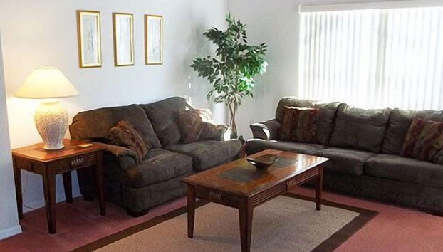 Coin salon dans le hall