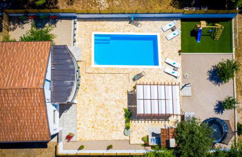 Villa R&B heated pool - Photo 8