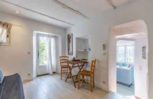 LB Vacation Rentals I Charming Little Bucolic House 5-Min From City - Foto 13