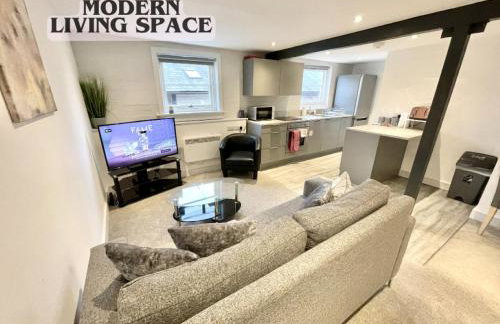 Fantastic convenient 2 Bedroom 2 bathroom Perfect for Stansted Airport, 3 minute walk to Bishops Stortford Train Station! - Foto 12