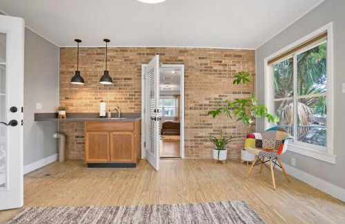 Onyx House King Size Beds Bikes Games Wine - Foto 20